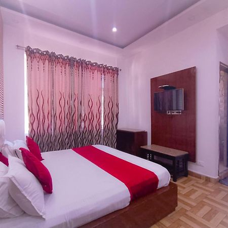 Hotel Snow Ark Inn, ดัลเฮาซี ภายนอก รูปภาพ