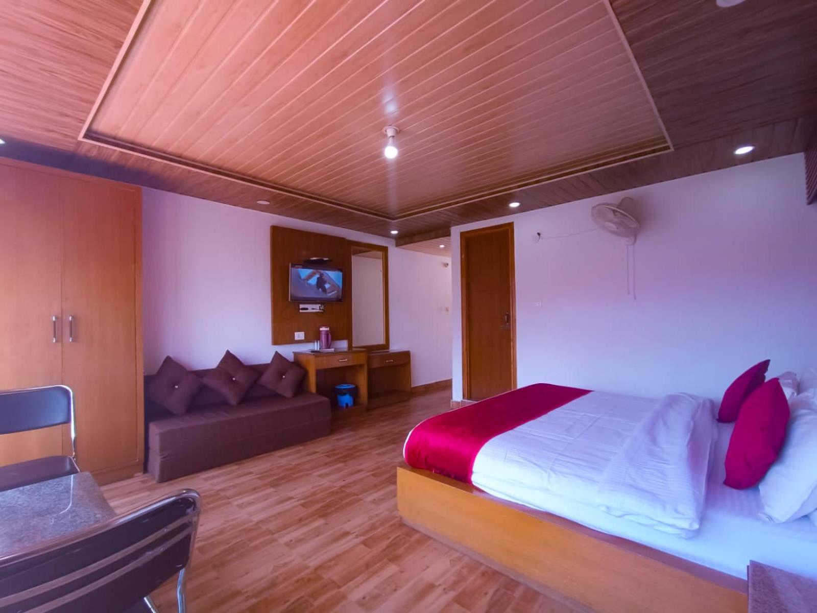 Hotel Snow Ark Inn, ดัลเฮาซี ภายนอก รูปภาพ